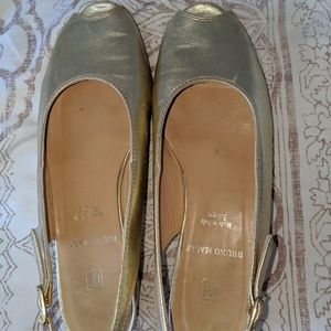 Bruno magli gold shoes size 6 1/2 B